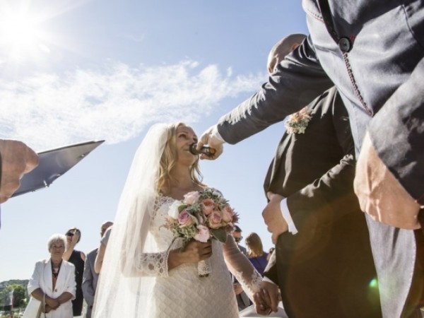 Ślub plenerowy i wesele z widokiem na Wawel