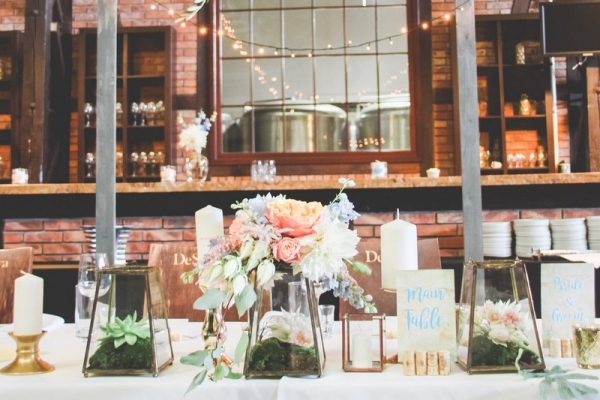 Motyw mapy na romantyczno - rustykalnym weselu