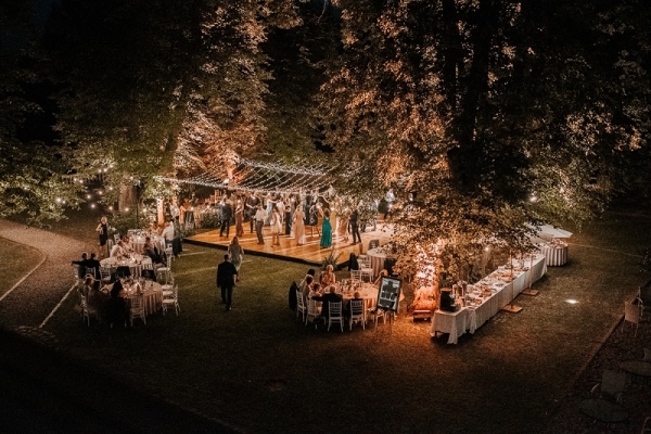 Wesele Asi Dulczevskiej - piękne wesele pod gołym niebem z nutą  gorącej Toskanii